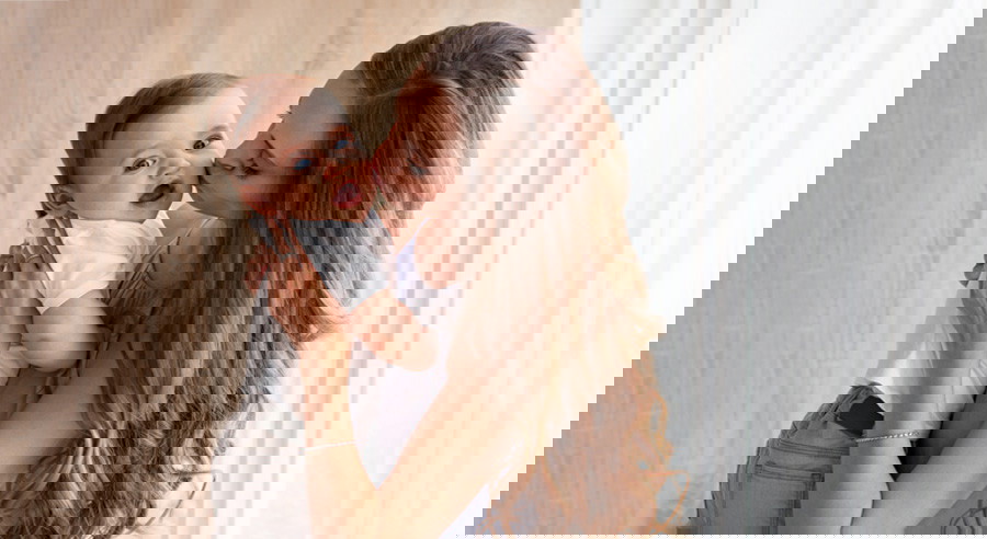 Od czego zależy gęstość oraz grubość włosów?